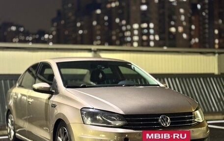 Volkswagen Polo VI (EU Market), 2019 год, 810 000 рублей, 2 фотография