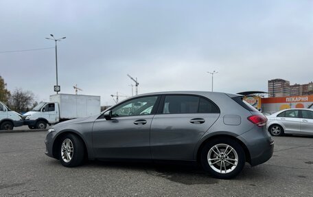 Mercedes-Benz A-Класс, 2019 год, 1 805 000 рублей, 4 фотография