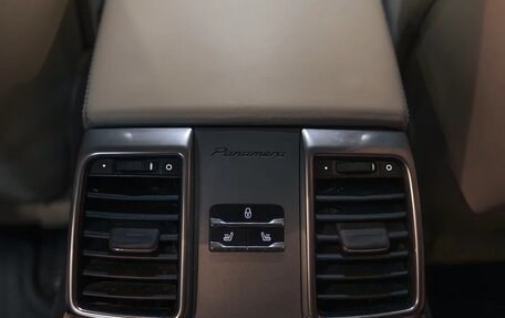 Porsche Panamera II рестайлинг, 2015 год, 3 000 000 рублей, 21 фотография