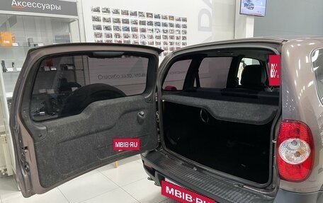 Chevrolet Niva I рестайлинг, 2016 год, 599 000 рублей, 9 фотография