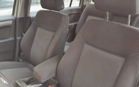 Opel Zafira B, 2006 год, 350 000 рублей, 8 фотография