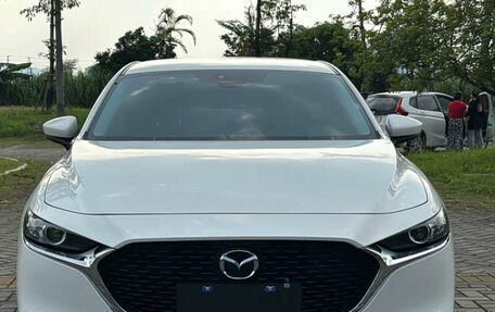 Mazda 3, 2022 год, 1 180 000 рублей, 2 фотография