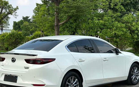 Mazda 3, 2022 год, 1 180 000 рублей, 16 фотография