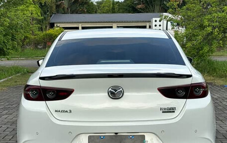 Mazda 3, 2022 год, 1 180 000 рублей, 15 фотография