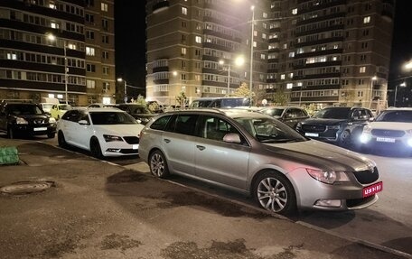 Skoda Superb III рестайлинг, 2011 год, 1 275 000 рублей, 1 фотография