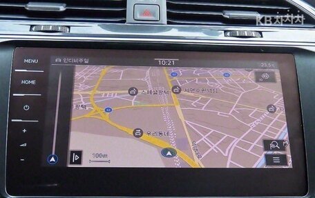 Volkswagen Tiguan II, 2023 год, 2 418 000 рублей, 12 фотография