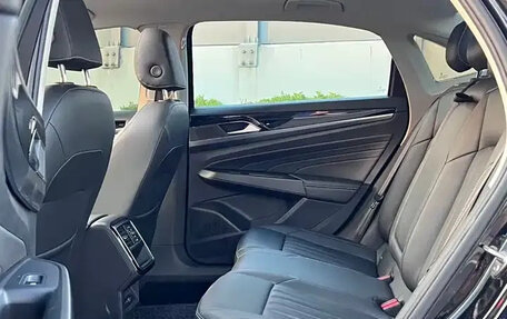 Volkswagen Passat B8 рестайлинг, 2022 год, 1 665 000 рублей, 10 фотография