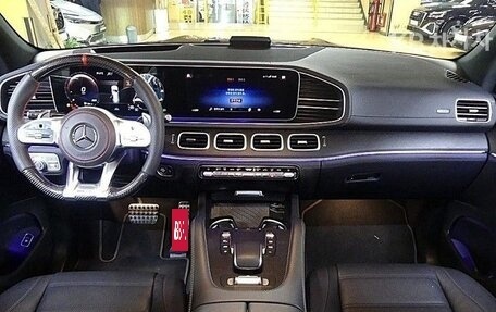 Mercedes-Benz GLS, 2023 год, 9 318 000 рублей, 4 фотография