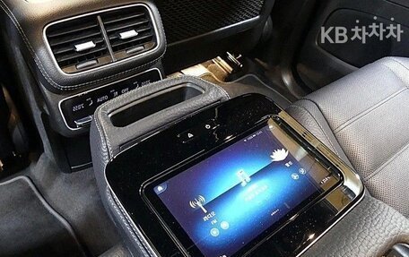 Mercedes-Benz GLS, 2023 год, 9 318 000 рублей, 20 фотография