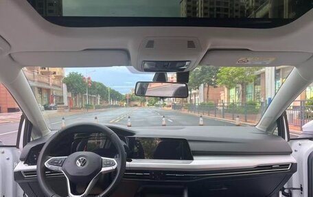 Volkswagen Golf VIII, 2022 год, 1 750 069 рублей, 13 фотография