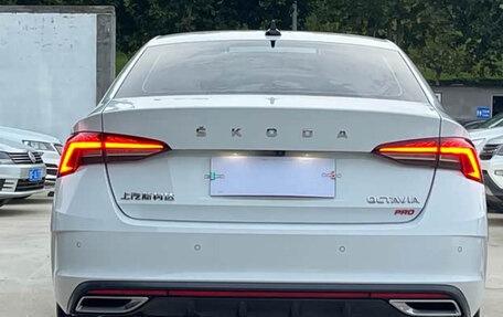 Skoda Octavia IV, 2022 год, 1 920 000 рублей, 7 фотография