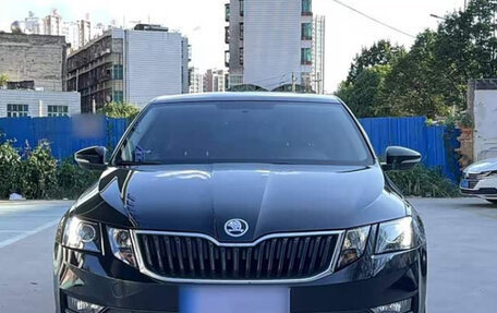 Skoda Octavia IV, 2022 год, 1 500 000 рублей, 3 фотография