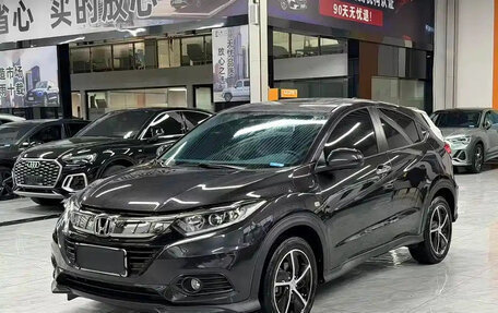 Honda Vezel, 2022 год, 1 275 000 рублей, 1 фотография