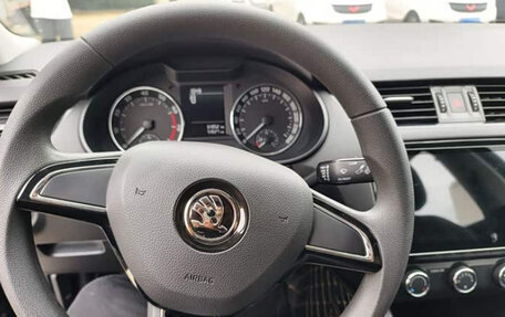 Skoda Octavia IV, 2022 год, 1 500 000 рублей, 7 фотография