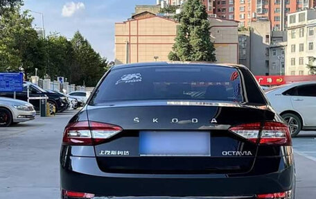 Skoda Octavia IV, 2022 год, 1 500 000 рублей, 5 фотография