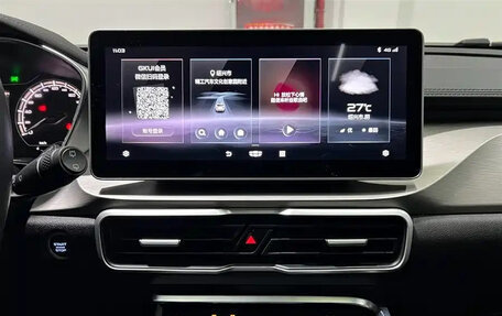 Geely Coolray I, 2022 год, 1 050 000 рублей, 13 фотография