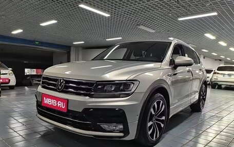 Volkswagen Tiguan II, 2022 год, 2 986 000 рублей, 1 фотография