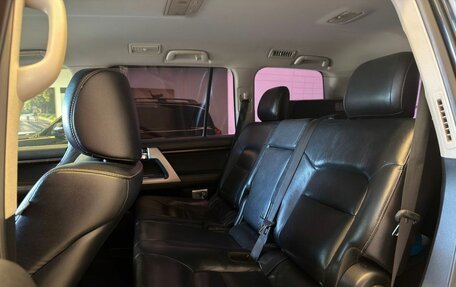 Toyota Land Cruiser 200, 2012 год, 3 300 000 рублей, 16 фотография