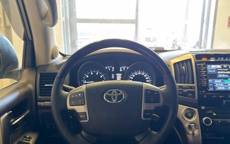 Toyota Land Cruiser 200, 2012 год, 3 300 000 рублей, 15 фотография