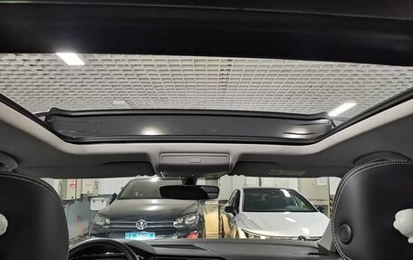 Volkswagen Tiguan II, 2022 год, 2 986 000 рублей, 19 фотография