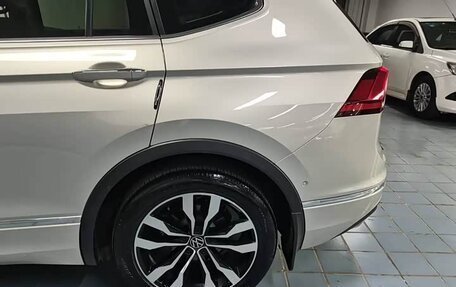 Volkswagen Tiguan II, 2022 год, 2 986 000 рублей, 18 фотография