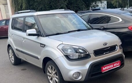 KIA Soul I рестайлинг, 2013 год, 900 000 рублей, 1 фотография