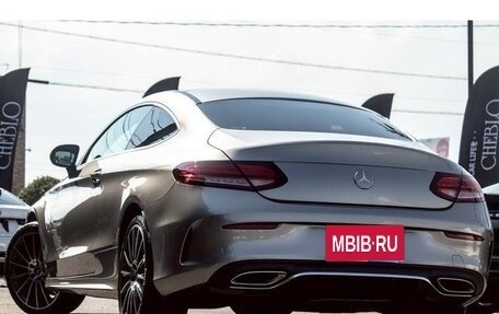 Mercedes-Benz C-Класс, 2018 год, 1 834 555 рублей, 5 фотография