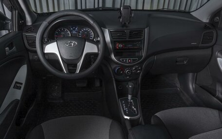 Hyundai Solaris II рестайлинг, 2014 год, 899 000 рублей, 6 фотография