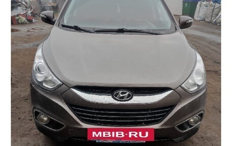 Hyundai ix35 I рестайлинг, 2011 год, 900 000 рублей, 2 фотография