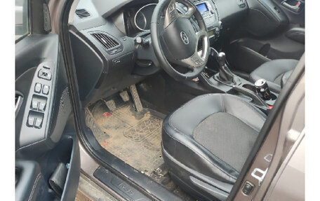 Hyundai ix35 I рестайлинг, 2011 год, 900 000 рублей, 7 фотография