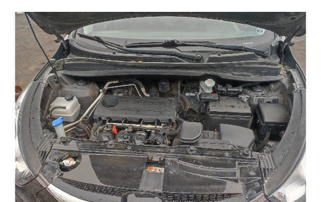 Hyundai ix35 I рестайлинг, 2011 год, 900 000 рублей, 10 фотография