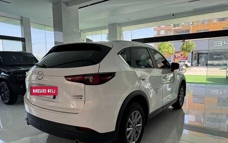 Mazda CX-5 II, 2023 год, 2 330 000 рублей, 9 фотография