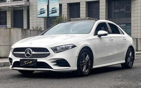 Mercedes-Benz A-Класс, 2022 год, 1 540 000 рублей, 1 фотография