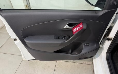 Volkswagen Polo VI (EU Market), 2015 год, 849 800 рублей, 7 фотография