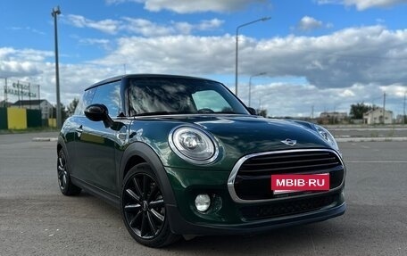 MINI Hatch, 2017 год, 1 750 000 рублей, 1 фотография
