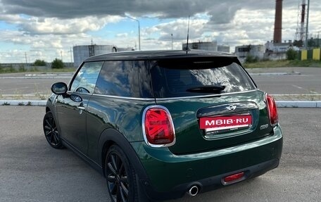 MINI Hatch, 2017 год, 1 750 000 рублей, 2 фотография