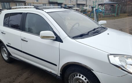 Geely MK Cross I, 2011 год, 250 000 рублей, 2 фотография