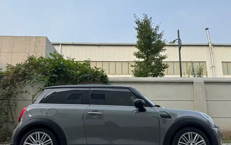 MINI Hatch, 2022 год, 1 850 000 рублей, 6 фотография