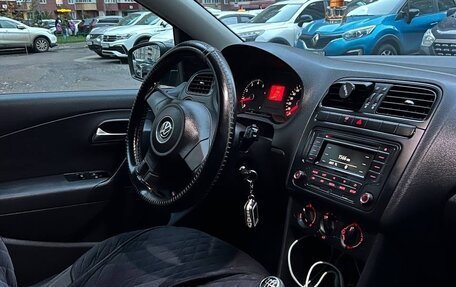 Volkswagen Polo VI (EU Market), 2011 год, 620 000 рублей, 5 фотография