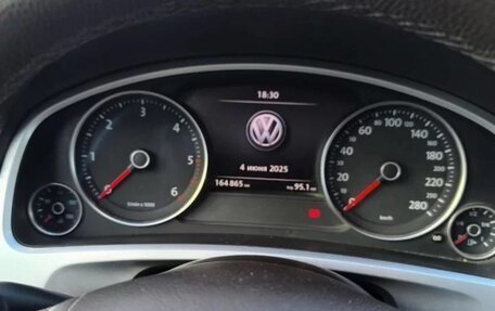 Volkswagen Touareg III, 2012 год, 2 250 000 рублей, 7 фотография