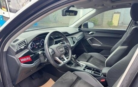 Audi Q3, 2021 год, 2 400 000 рублей, 4 фотография