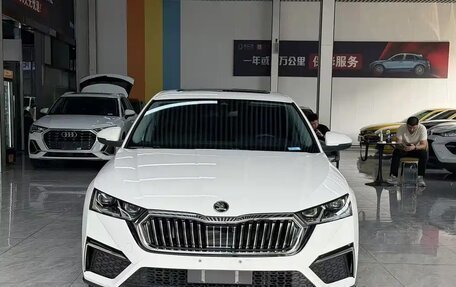 Skoda Octavia IV, 2022 год, 1 970 007 рублей, 2 фотография