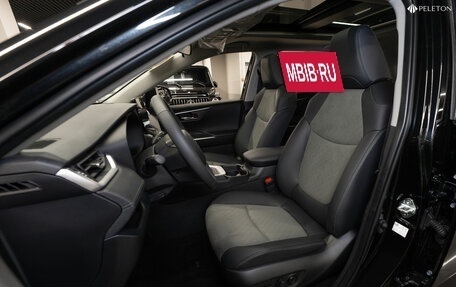 Toyota RAV4, 2025 год, 4 300 000 рублей, 9 фотография