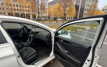 Hyundai Sonata VI, 2010 год, 1 100 000 рублей, 15 фотография