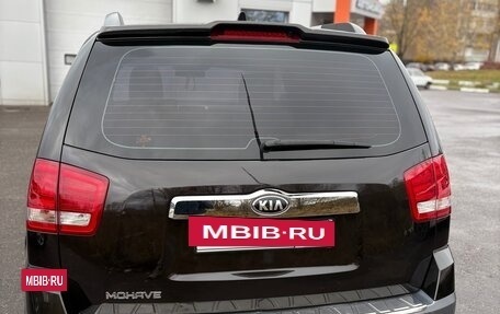 KIA Mohave I, 2017 год, 2 900 000 рублей, 21 фотография