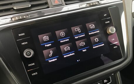 Volkswagen Tiguan II, 2018 год, 2 490 000 рублей, 32 фотография