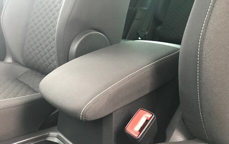 Volkswagen Tiguan II, 2018 год, 2 490 000 рублей, 39 фотография