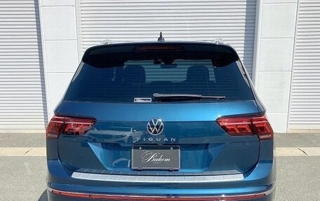 Volkswagen Tiguan II, 2021 год, 1 970 007 рублей, 6 фотография