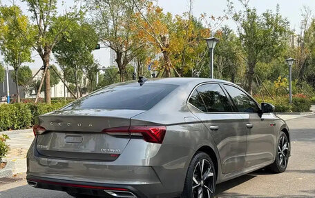 Skoda Octavia IV, 2022 год, 1 530 000 рублей, 6 фотография