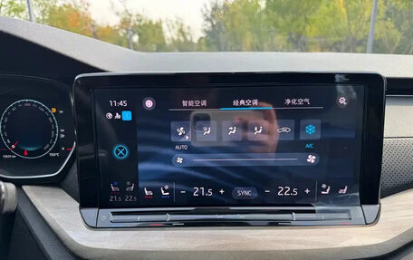 Skoda Octavia IV, 2022 год, 1 530 000 рублей, 12 фотография